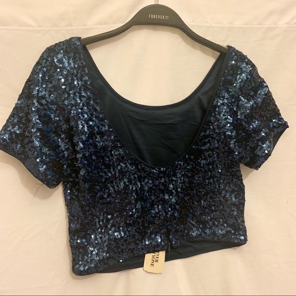 NWT Blue Sequin Crop Top - Never Worn! - Picture 3 of 5